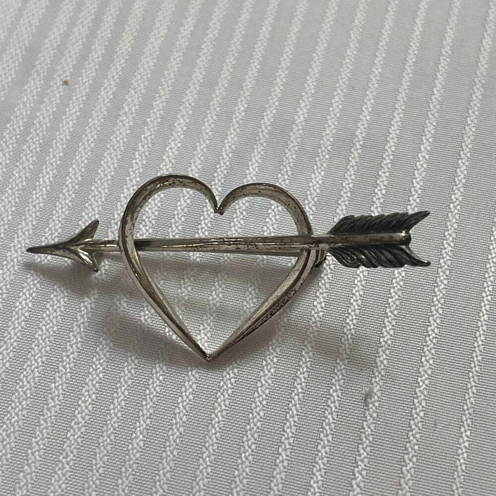 VTG BEAU Sterling Silver Heart & Arrow Pin 925 Signed